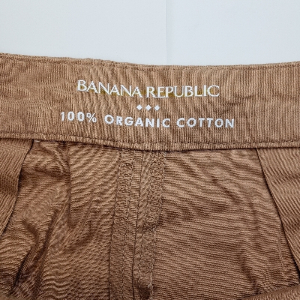 Banana Republic MADE WITH ORGANICALLY GROWN COTTON WIDE-LEG FOLDOVER PANT size 2 - Picture 8 of 11